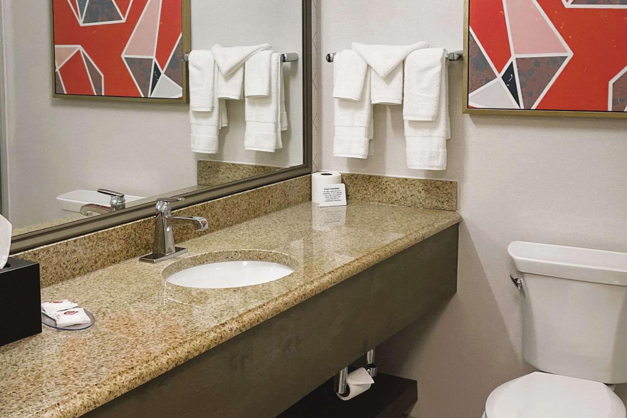 Comfort Inn & Suites Nw Milwaukee Germantown Kültér fotó